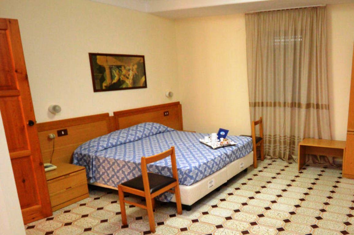 Hotel Il Gabbiano Cirò Marina
