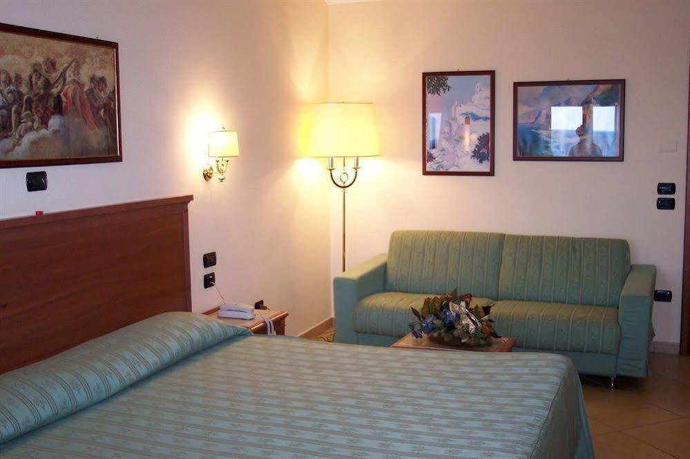 Il Gabbiano Hotel 4*